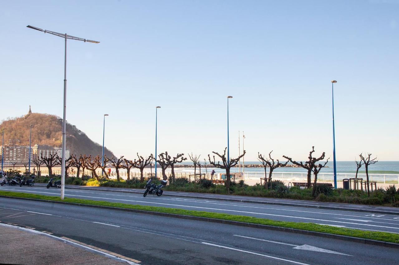 Cozy Apartment In Front Of The Beach San Sebastián Exterior foto